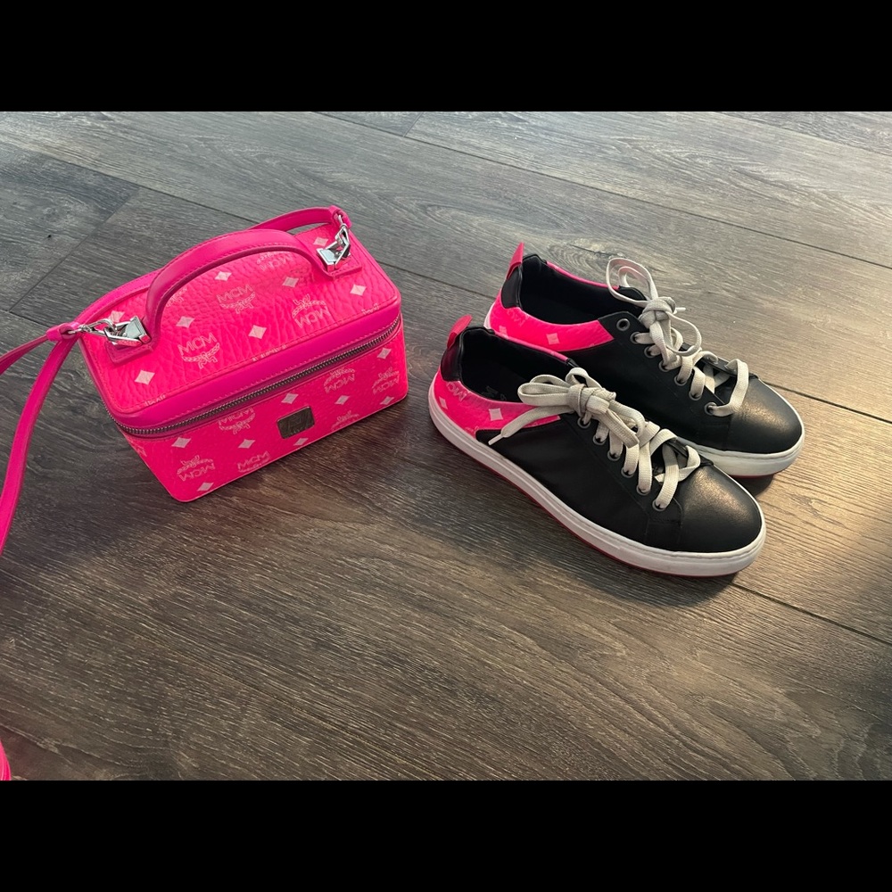 Authentic Mcm matching set